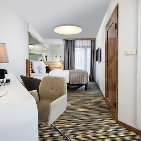 Leonardo Boutique Hotel Krakow City Center Luaran gambar