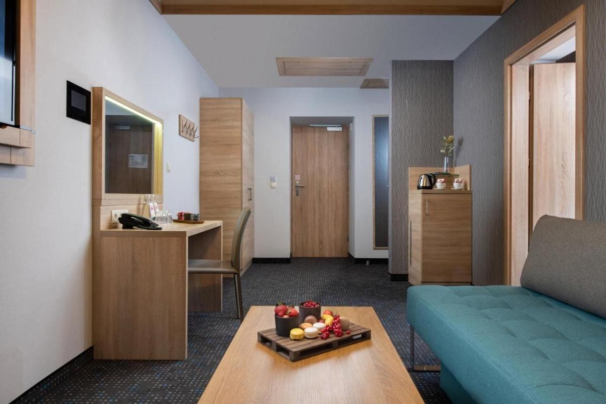 Leonardo Boutique Hotel Krakow City Center Luaran gambar